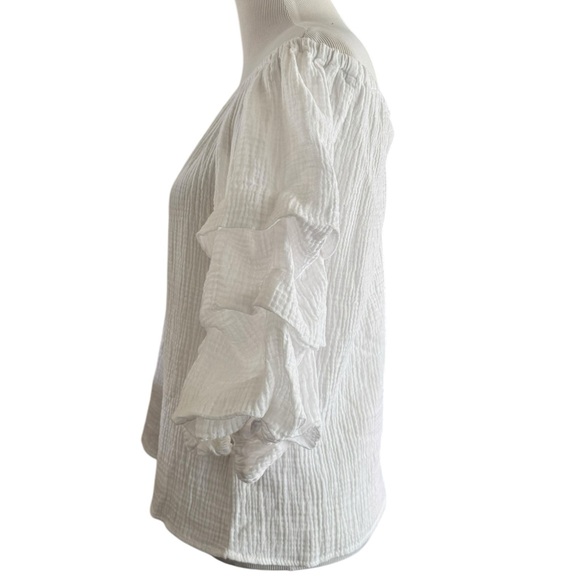 CeCe Women’s White Ruffled Blouse Size XS - Picture 3 of 8